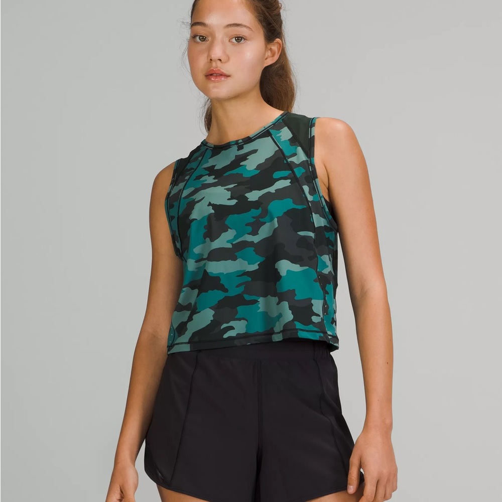 EUC Lululemon Sculpt Cropped Tank Size 4 Teal Camo hctt rnfg